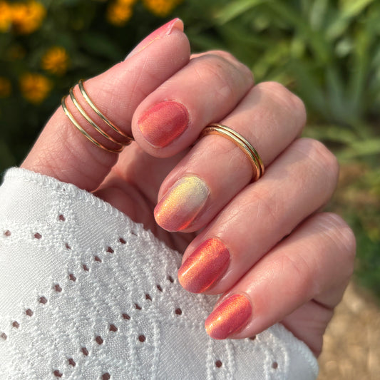 Coral Pink Shifter No Light Gel Nail Wraps (NLG)