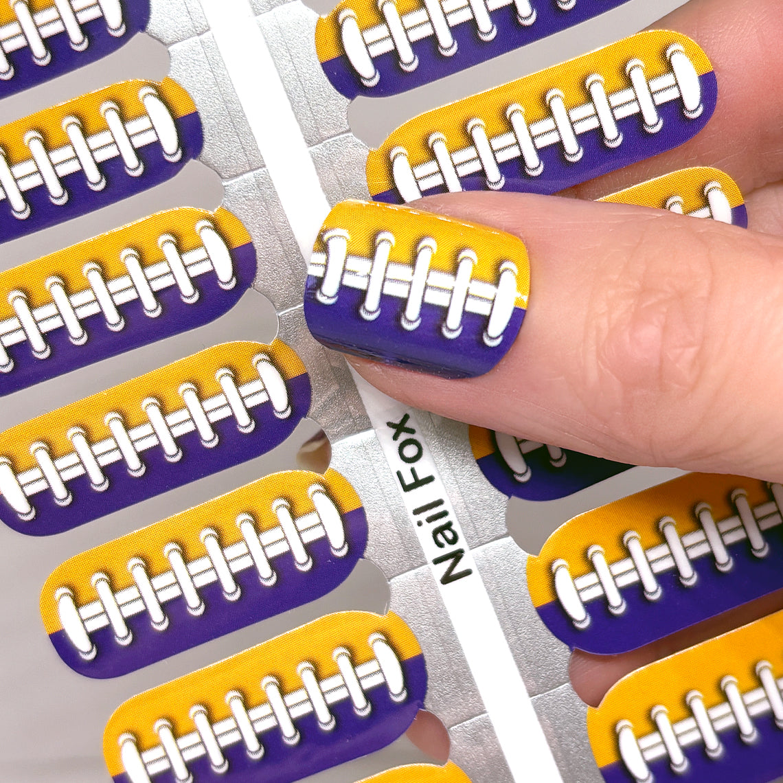 Football Spirit Purple/Gold (Minnesota) Exclusive Design Nail Wraps