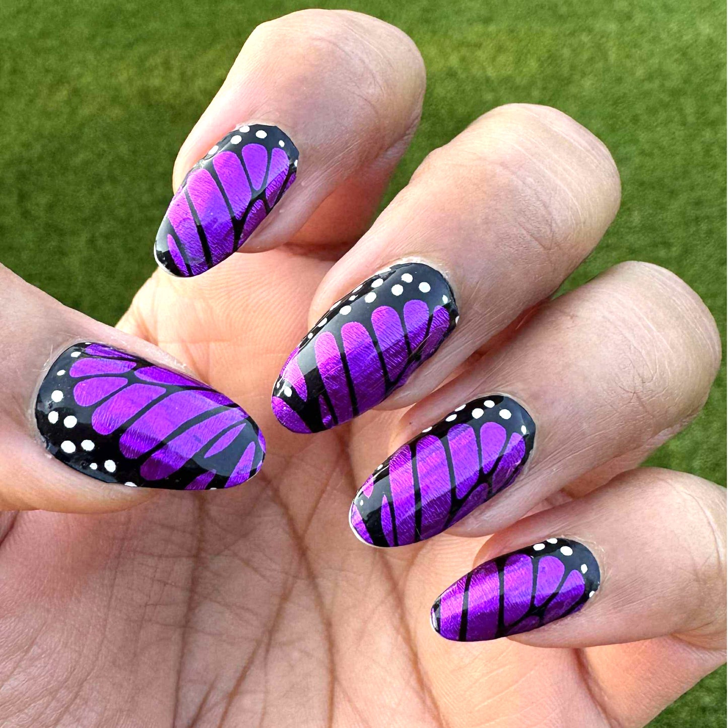 Fuchsia Flutter Exclusive Design Nail Wraps (HOLO)