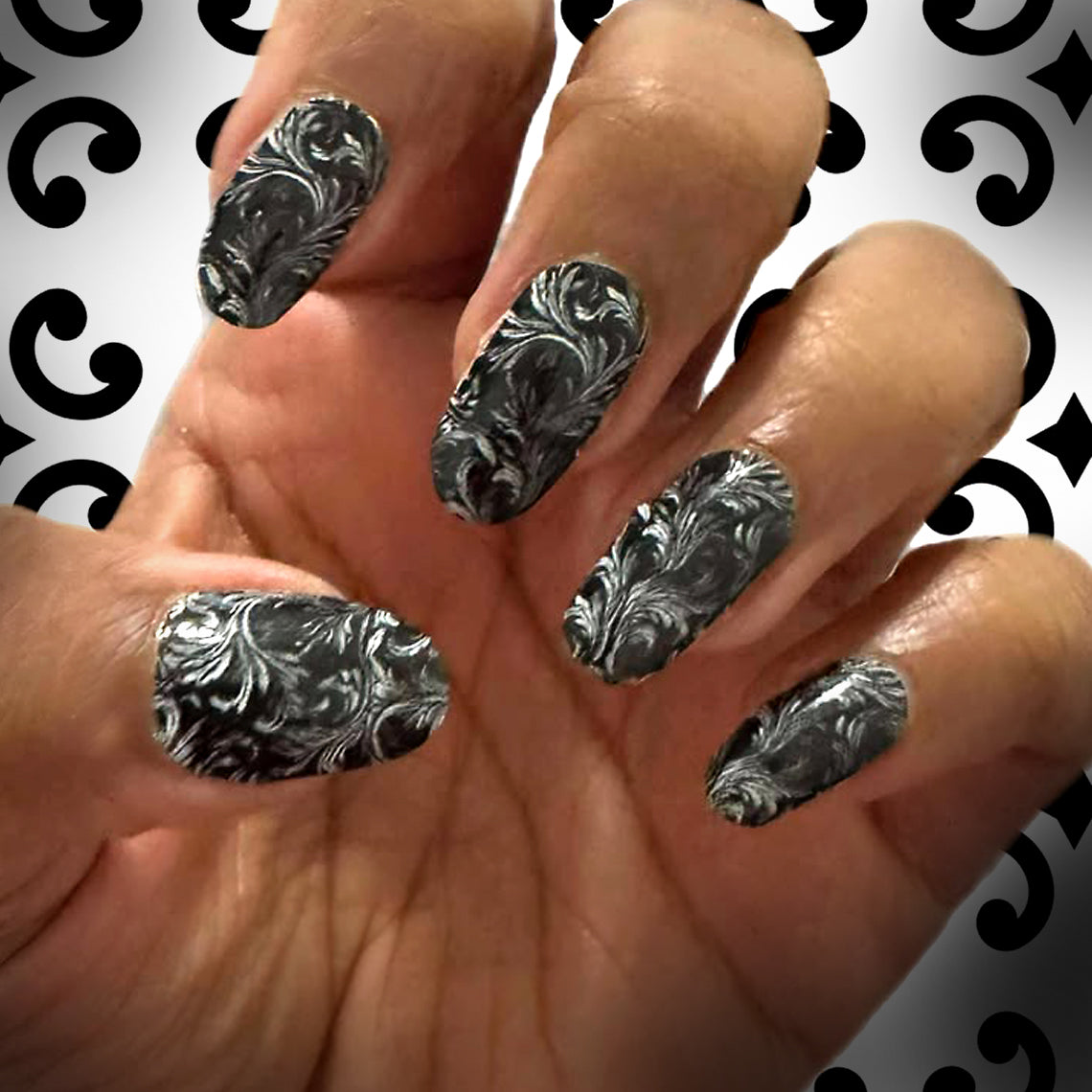 Gothic Damask Exclusive Design Nail Wraps