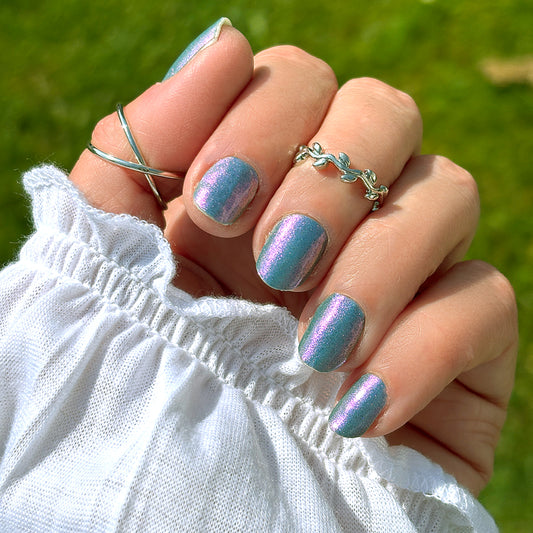 Mystic Sky Exclusive Nail Wraps (Color Shift Blue/Pink)