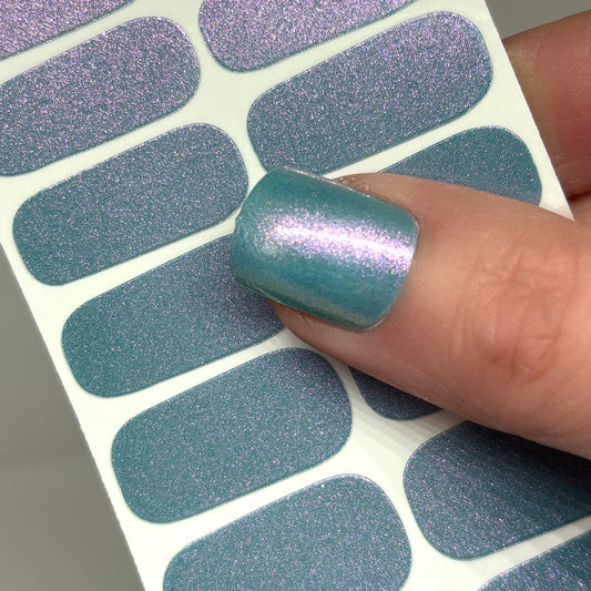 Mystic Sky Exclusive Nail Wraps (Color Shift Blue/Pink)