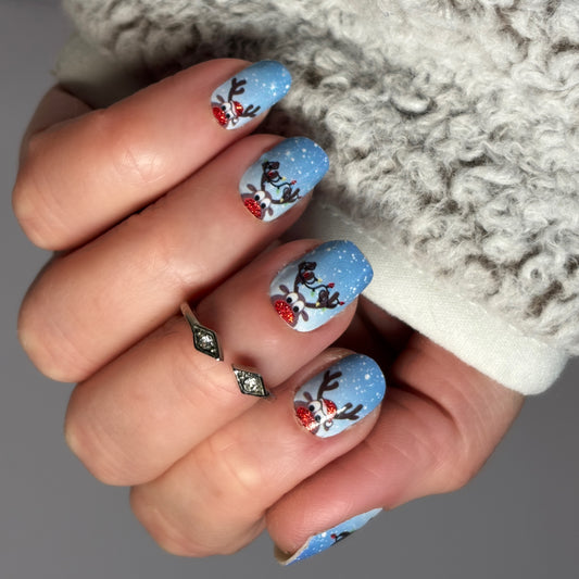 Peeking Reindeer Exclusive Design Nail Wraps (GLITTER ACCENTS)