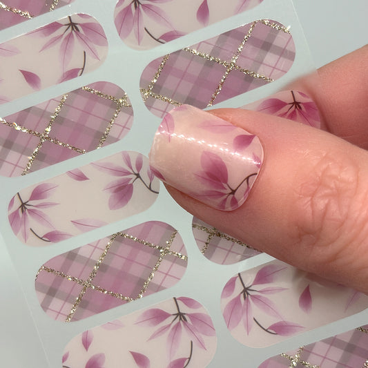 Plaid Botanica Nail Wraps