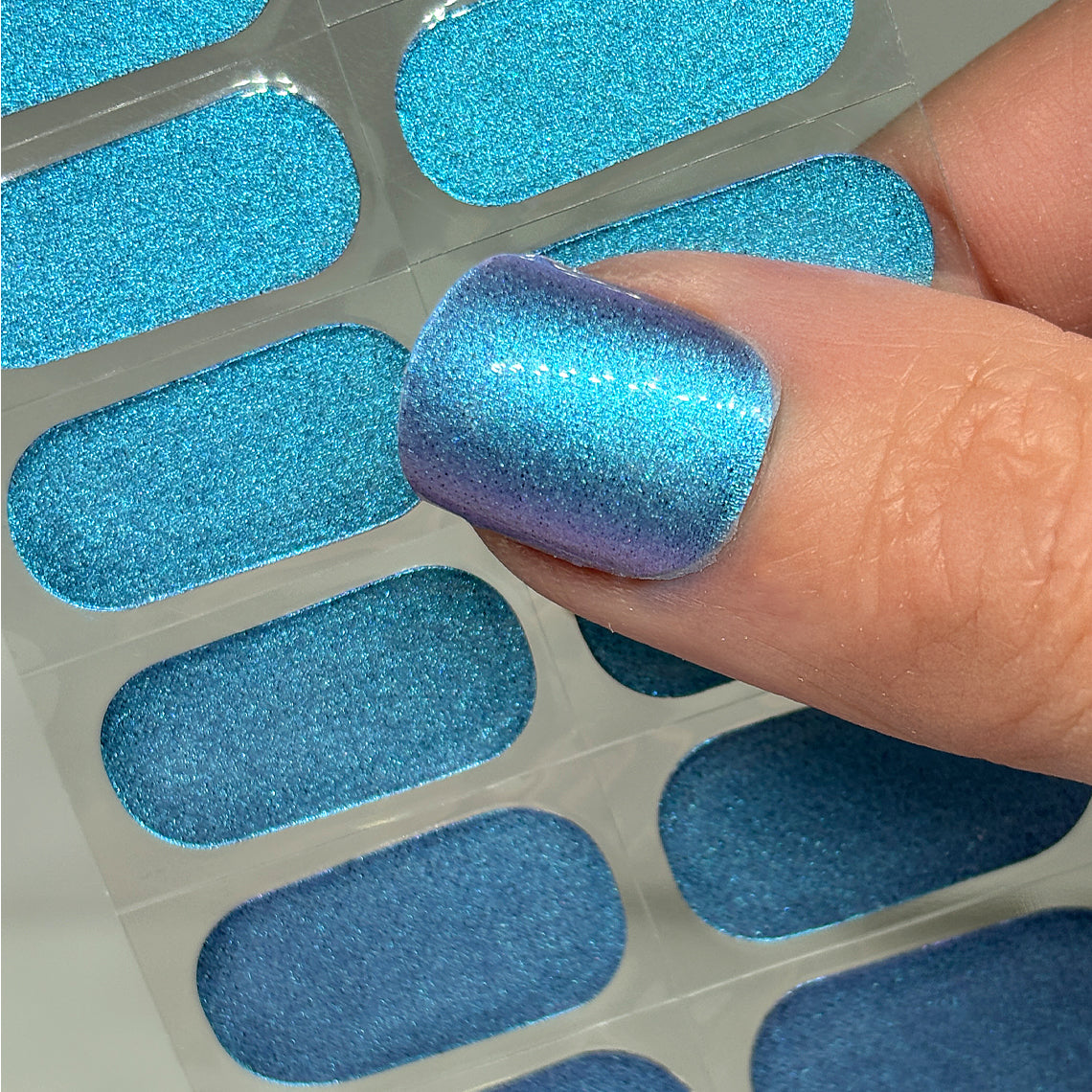 Sea Shifter No Light Gel Nail Wraps (NLG)