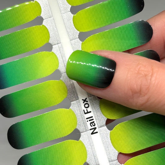 Wicked Green Exclusive Nail Wraps